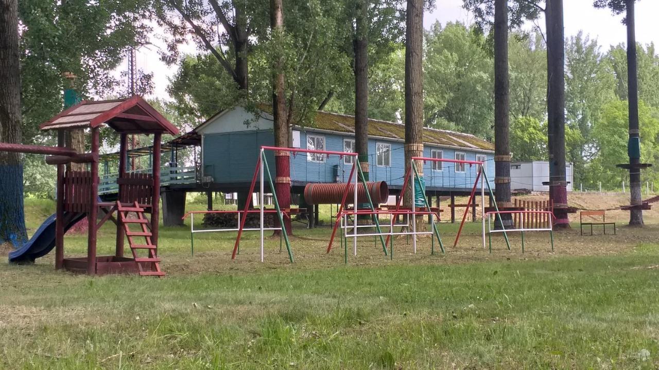 Rakamaz Tisza Camping & Kalandpark Tokaj酒店 外观 照片